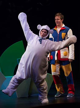 Kazalište Mala scena, Zagreb: Maja Hrgović, Puž, red. Staša Zurovac