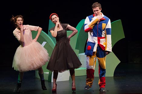 Kazalište Mala scena, Zagreb: Maja Hrgović, Puž, red. Staša Zurovac