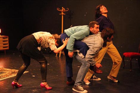 Zagrebačko kazalište mladih: Kristina Gavran, Spremni, red. Saša Božić