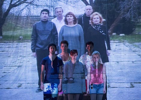 Kazališna družina Pinklec, Čakovec, VRUM performing arts collective, Zagreb, Hrvatsko narodno kazalište u Varaždinu: Andri Beyeler, The killer in me is the killer in you, my love, red. Sanja Tropp Frühwald i Till Frühwald