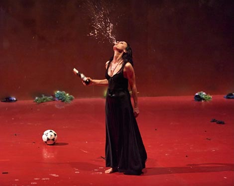 Atra Bilis Teatro, Španjolska, Angélica Liddell, Ti si moja sudbina (Otmica Lukrecije) – Ciklus Uskrsnuća (You Are My Destiny (Lo stupro di Lucrezia) – Cycle of the Resurrections), red. Angélica Liddell