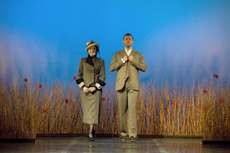 Hrvatsko narodno kazalište u Varaždinu: Miroslav Krleža, Tri kavaljera frajle Melanije,  red. Georgij Paro