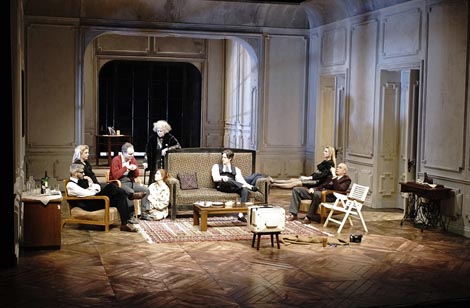 Mestno gledališče ljubljansko: Tena Štivičić, 3 zime, red. Barbara Hieng Samobor