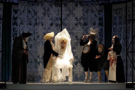 HNK Ivana pl. Zajca, Rijeka, Talijanska drama: Carlo Goldoni, La finta ammalata / Umišljena bolesnica, red. Saša Broz