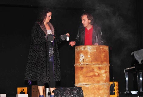 Gradsko kazalište Požega i Umjetnička akademija u Osijeku: Vladimir Stojsavljević, Umjetnička akcija, red. Majkl Mikolić