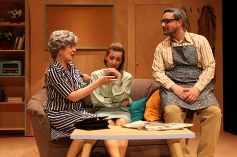 Talijanska drama Hrvatskog narodnog kazališta Ivana pl. Zajca, Rijeka, La Contrada – Teatro Stabile, Trst: Viola Veloce, Omicidi in pausa pranzo / Umorstva u pauzi za ručak, red. Paola Francesca Galassi