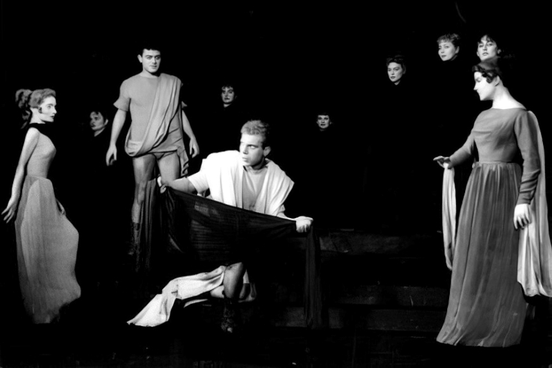 Dramsko kazalište Gavella: Eshil, <em>Žrtva na grobu</em>, red. Mladen Škiljan, 1955.