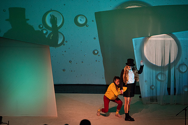 Kolektiv Vrum i HNK u Varaždinu<em>Patka, smrt i tulipan </em>, red. Sanja i Till Frühwald