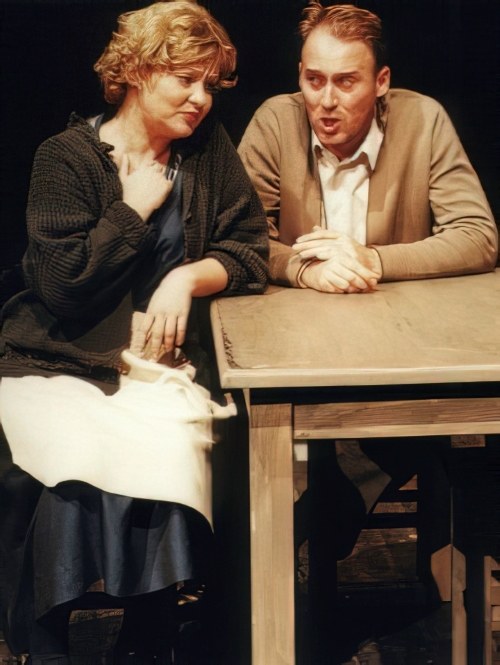 Zagrebačko kazalište mladih: Thornton Wilder, <em>Naš grad</em>, red. Rene Medvešek