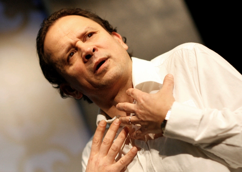 Play Drama, Split: Don Branko Sbutega, <em>Zapisi iz nevremena</em>, režija i izvedba Trpimir Jurkić (monodrama)