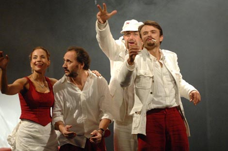 Hrvatsko narodno kazalište u Osijeku: Damir Petričević, <em>Prolaznici</em>, red. Borna Baletić, premijera: 30. rujna 2011.